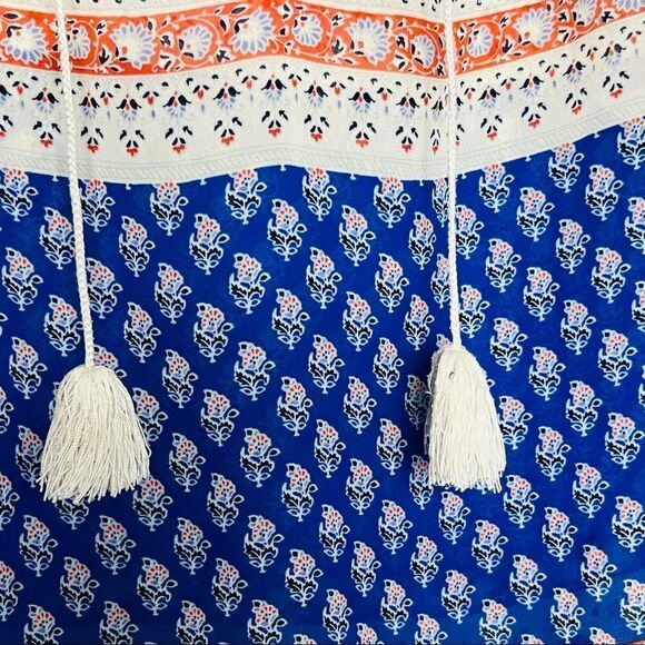 𝅺gap camisole floral boho with Tassels blue red and cream Size Large - Picture 6 of 11